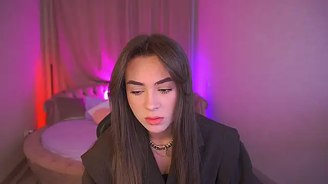 Snapshot of EricaSin chatting on 09-29-25, 06:07 EricaSin online show from 09-29-25, 06:07