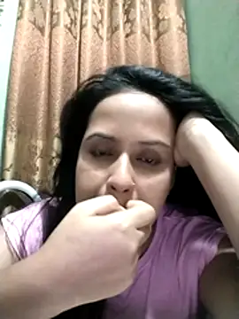 Snapshot of Nil_pori87 chatting on 08-02-26, 05:33 Nil pori87 online show from 08-02-26, 05:33
