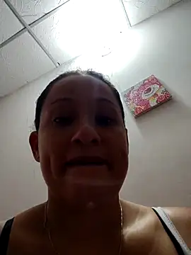 Snapshot of Angels_tomsop chatting on 11-04-25, 02:49 Angels tomsop online show from 11-04-25, 02:49