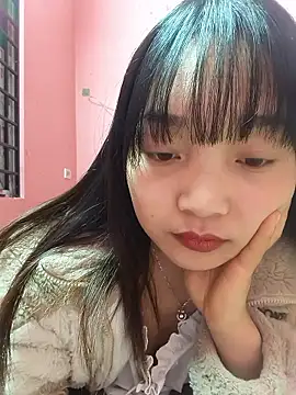 NguyenMyy online show from 01-17-26, 03:11