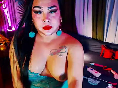 Snapshot of CumFactoryLuna chatting on 03-25-26, 09:59 CumFactoryLuna online show from 03-25-26, 09:59