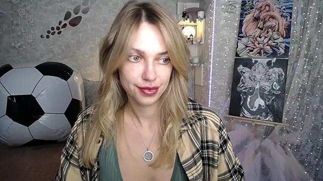NickyAdamidi online show from 06-19-26, 04:11