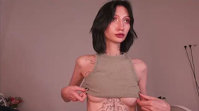 May suki online show from 09-17-25, 06:42