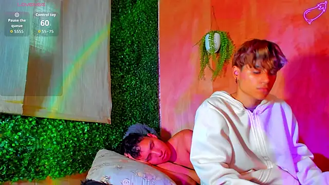 spicy adonhis online show from 11-19-25, 12:49