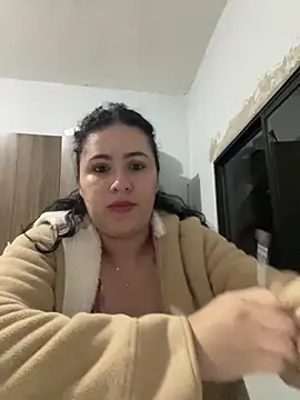 Snapshot of IvettSt_ chatting on 06-11-26, 03:59 IvettSt online show from 06-11-26, 03:59