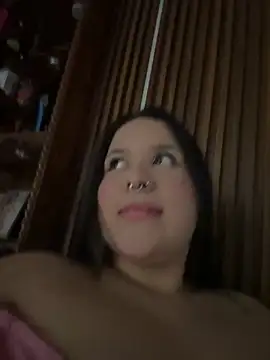 SamanthaDiamonds  online show from 10-05-25, 09:56