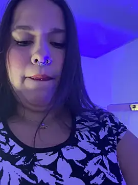 SamanthaDiamonds  online show from 11-06-25, 12:11