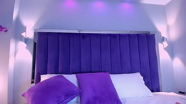 mia everly online show from 03-03-26, 12:50