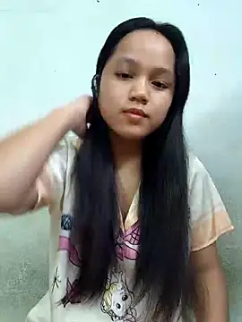Snapshot of BabySweet-18 chatting on 06-12-26, 09:08 BabySweet-18 online show from 06-12-26, 09:08