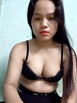 Snapshot of BabySweet-18 chatting on 07-10-26, 01:54 BabySweet-18 online show from 07-10-26, 01:54
