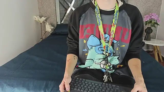  DantFox  online show from 01-12-26, 03:01