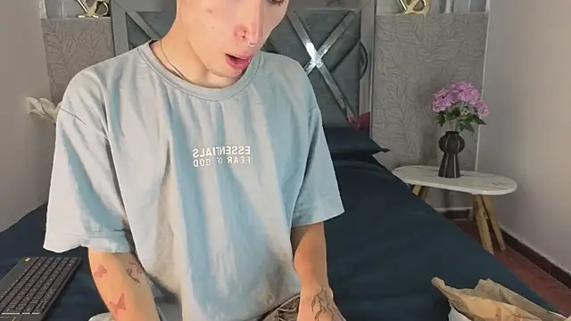  DantFox  online show from 01-13-26, 04:12