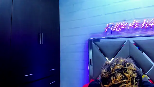 Averange boys X online show from 02-09-26, 06:12