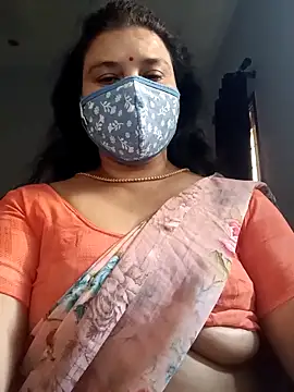 Snapshot of Tamil_Sivani chatting on 02-12-26, 03:01 Tamil Sivani online show from 02-12-26, 03:01