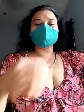 Snapshot of Tamil_Sivani chatting on 02-20-26, 03:36 Tamil Sivani online show from 02-20-26, 03:36