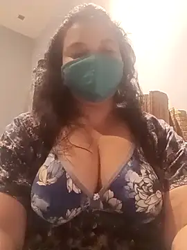 Snapshot of Tamil_Sivani chatting on 02-21-26, 08:21 Tamil Sivani online show from 02-21-26, 08:21