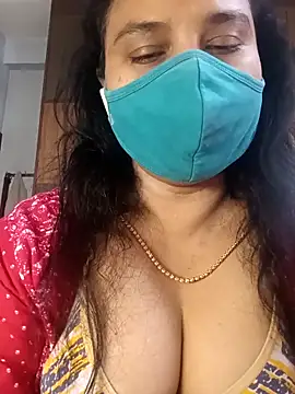 Snapshot of Tamil_Sivani chatting on 02-23-26, 08:33 Tamil Sivani online show from 02-23-26, 08:33