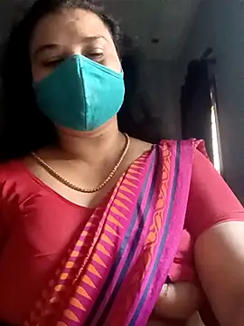 Snapshot of Tamil_Sivani chatting on 02-24-26, 02:31 Tamil Sivani online show from 02-24-26, 02:31