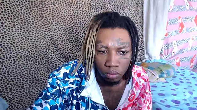 Snapshot of mike_ross11 chatting on 07-01-26, 01:56 mike ross11 online show from 07-01-26, 01:56