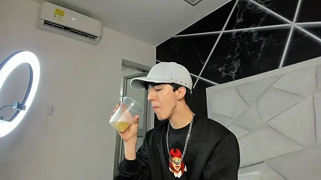 AerumChae online show from 05-07-26, 12:32