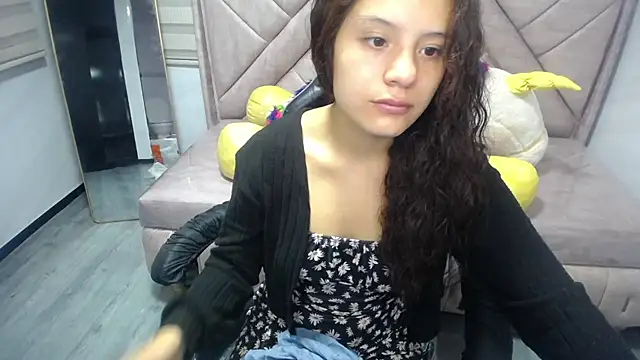 Velvet Moon V online show from 09-25-25, 01:04