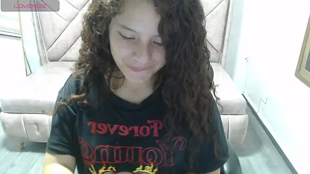 Velvet Moon V online show from 02-05-26, 07:40