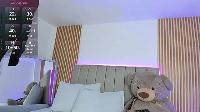 naishaa  online show from 10-01-25, 06:58