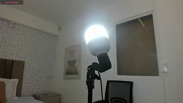 naishaa  online show from 02-07-26, 06:33