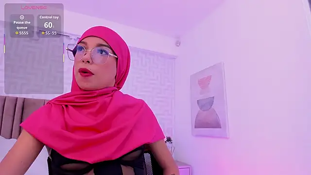 naishaa  online show from 03-05-26, 07:10