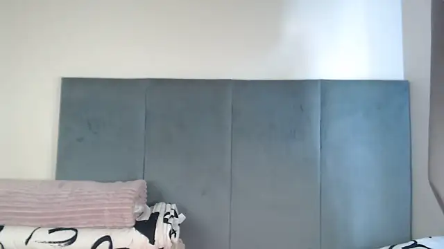 Jah-Queen online show from 03-25-26, 10:43