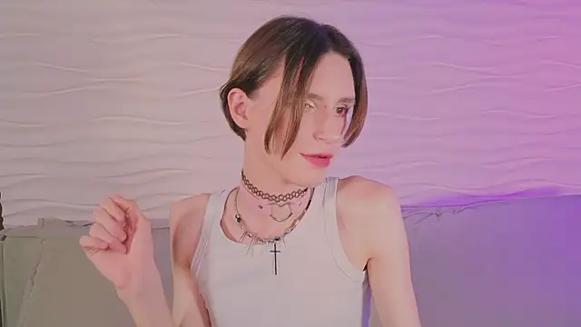 madi snow online show from 11-12-25, 05:19