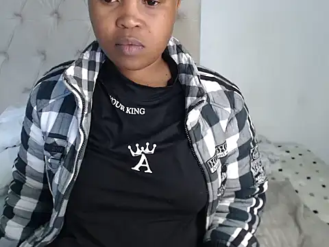 Lolly Ramochele online show from 05-06-26, 06:52