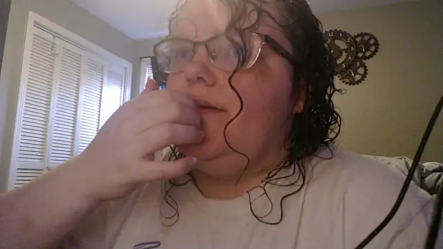 Snapshot of TheMistyPrice chatting on 11-11-25, 01:00 TheMistyPrice online show from 11-11-25, 01:00