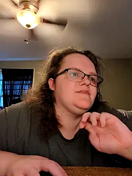 Snapshot of TheMistyPrice chatting on 11-13-25, 12:59 TheMistyPrice online show from 11-13-25, 12:59