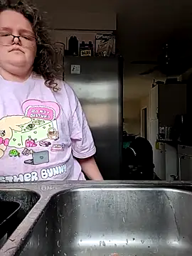 Snapshot of TheMistyPrice chatting on 11-25-25, 03:12 TheMistyPrice online show from 11-25-25, 03:12