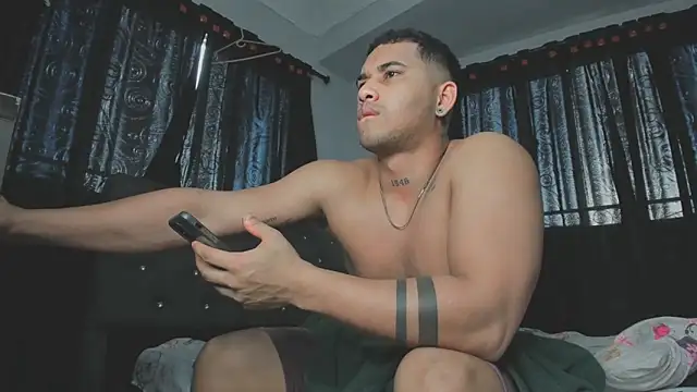 Snapshot of evan_hardy chatting on 09-26-25, 09:19 evan hardy online show from 09-26-25, 09:19