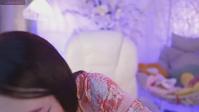 JadeSummerr online show from 09-29-25, 11:48