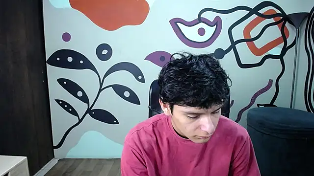 Luca vega online show from 10-04-25, 01:09