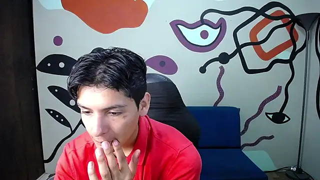 Luca vega online show from 11-05-25, 01:22