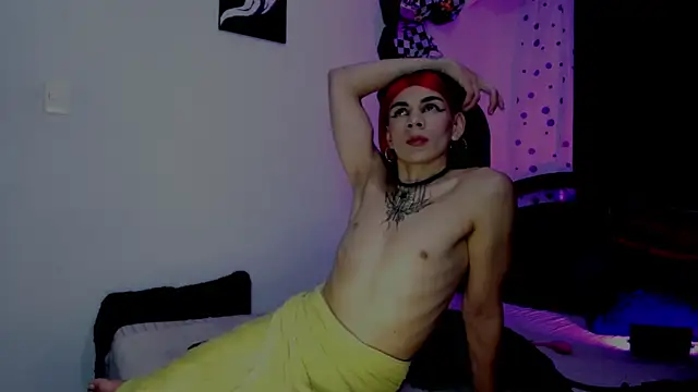  Dakota Jones  online show from 09-17-25, 11:50