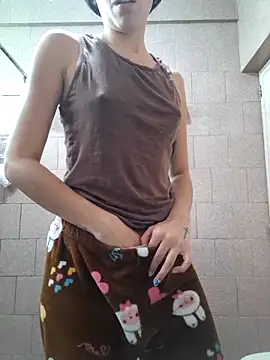 Hailee 11 online show from 09-27-25, 05:18