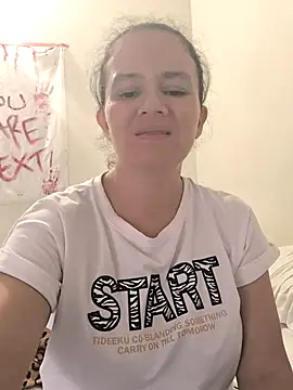 Stelleknoxxx online show from 10-28-25, 09:28