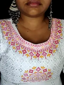 monika 555 online show from 11-07-25, 10:37