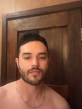acmello83 online show from 04-28-26, 03:55