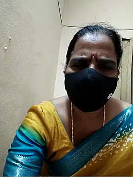 Snapshot of Darshini-Lovely chatting on 10-07-25, 07:05 Darshini-Lovely online show from 10-07-25, 07:05