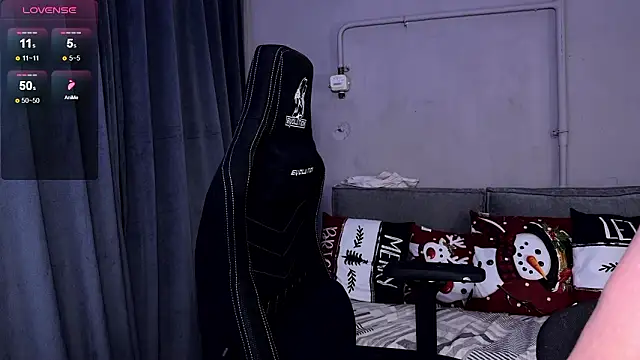 cutemilana sexwife online show from 02-11-26, 12:04