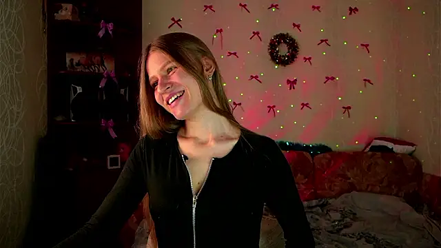 Snapshot of Luntryy chatting on 03-06-26, 09:28 Luntryy online show from 03-06-26, 09:28