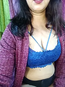 Snapshot of Ishani_Baby chatting on 11-03-25, 03:13 Ishani Baby online show from 11-03-25, 03:13