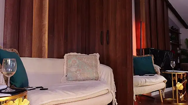 Snapshot of QueenMarX chatting on 02-07-26, 07:50 QueenMarX online show from 02-07-26, 07:50