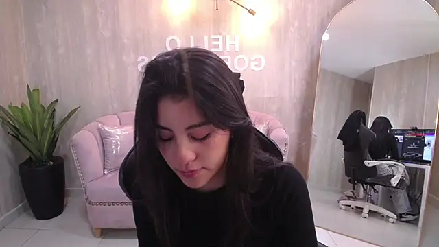 Zoe Blaze A online show from 09-19-25, 01:01